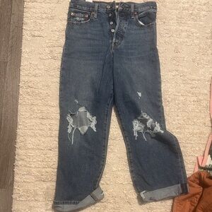 Levi’s Ribcage Ankle Straight
